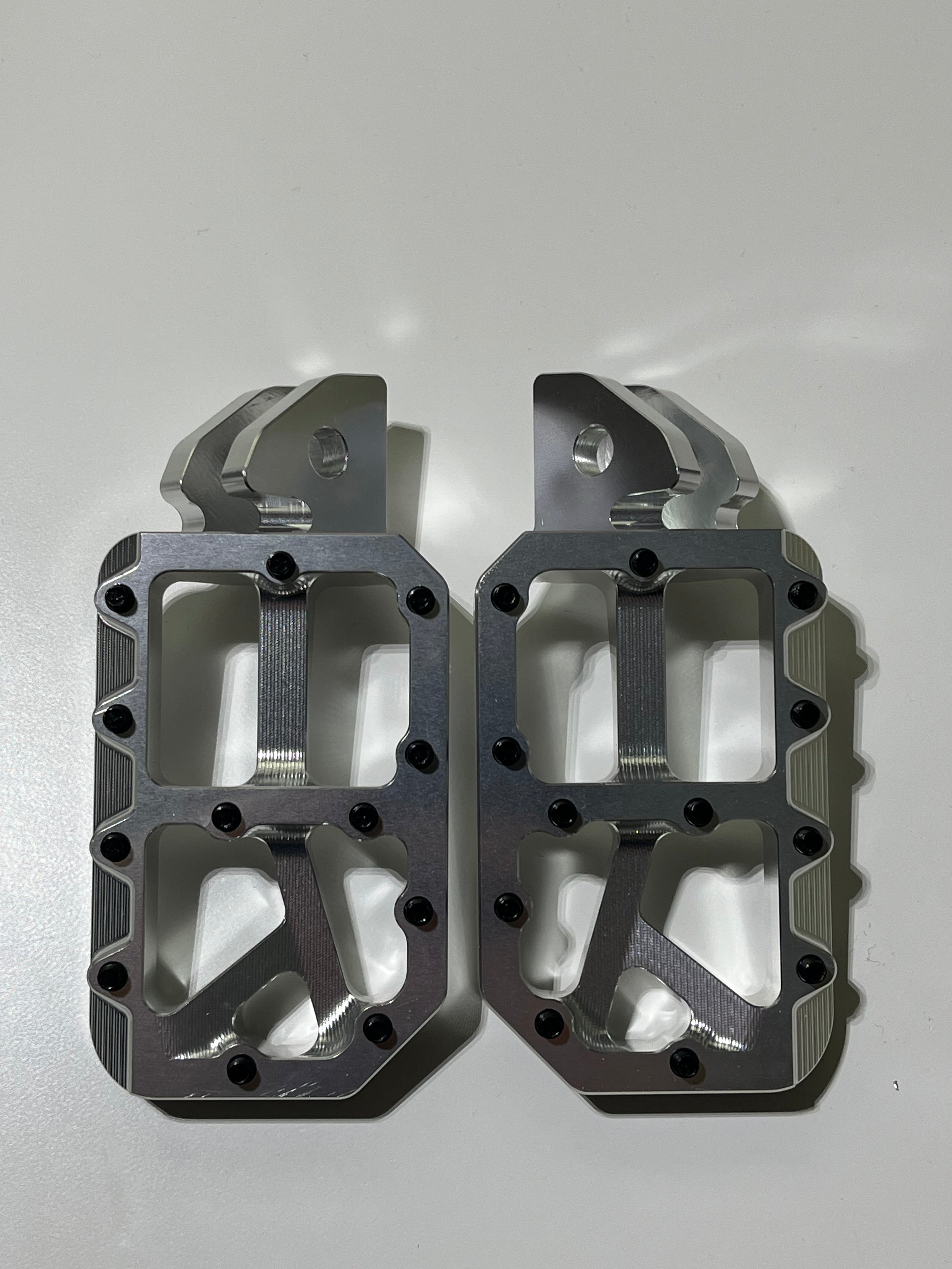 Mxp foot pegs 3 week pre order