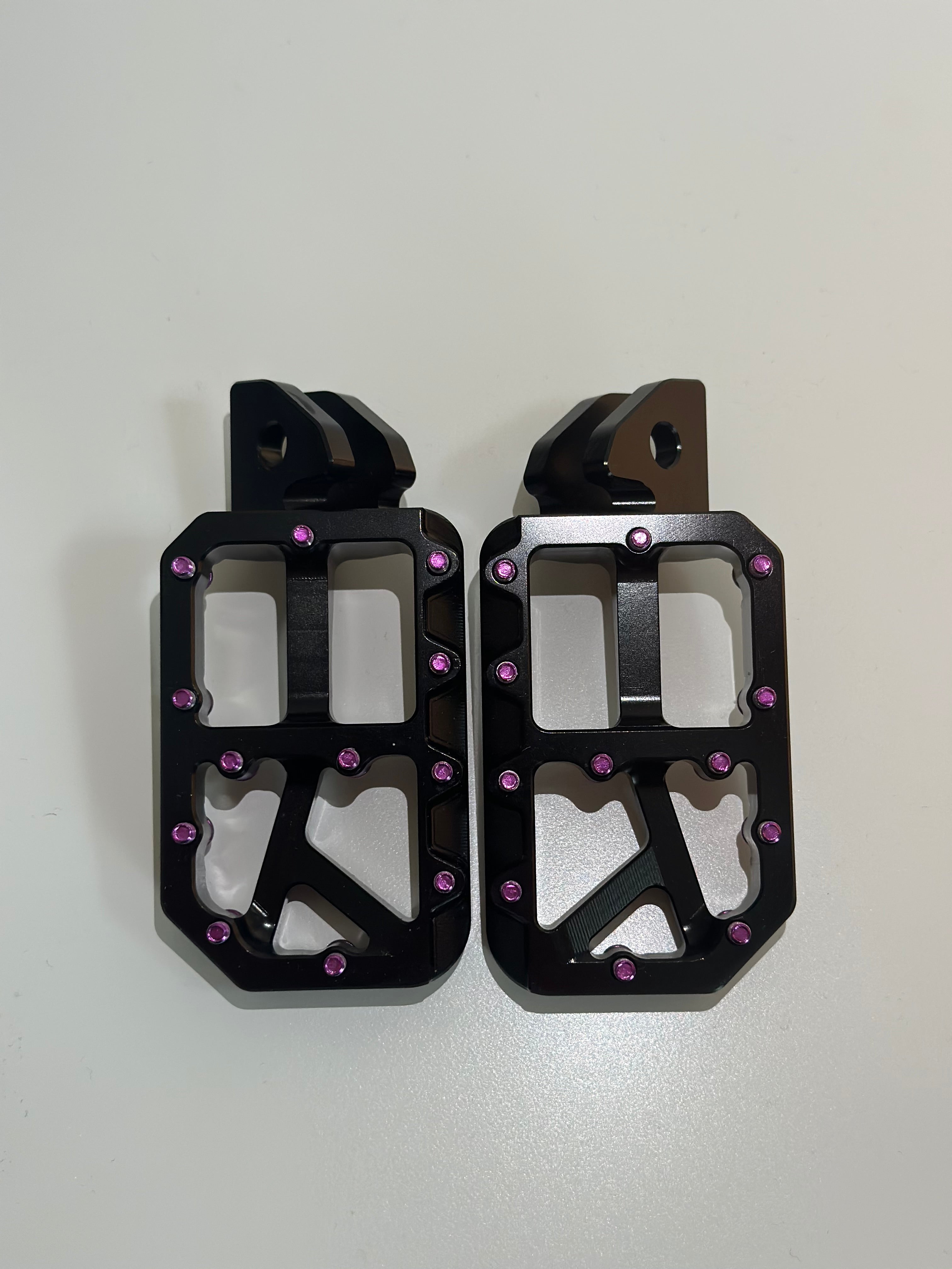 Mxp foot pegs 3 week pre order