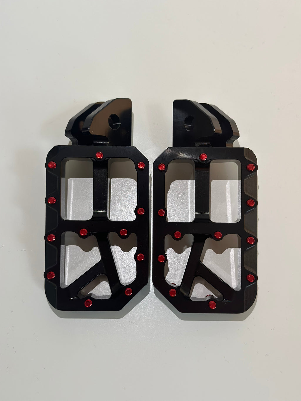 Mxp foot pegs 3 week pre order