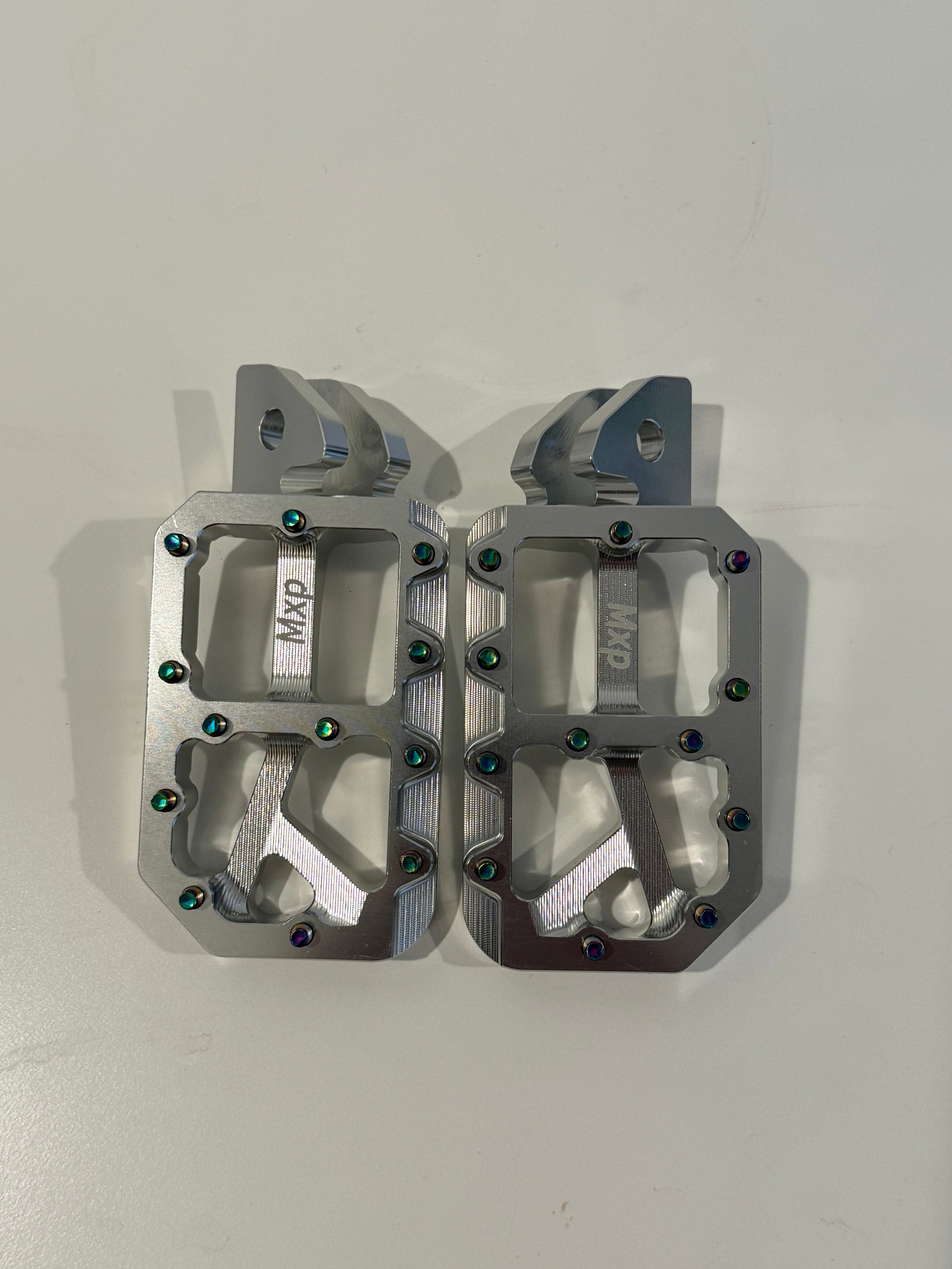 Mxp foot pegs 3 week pre order