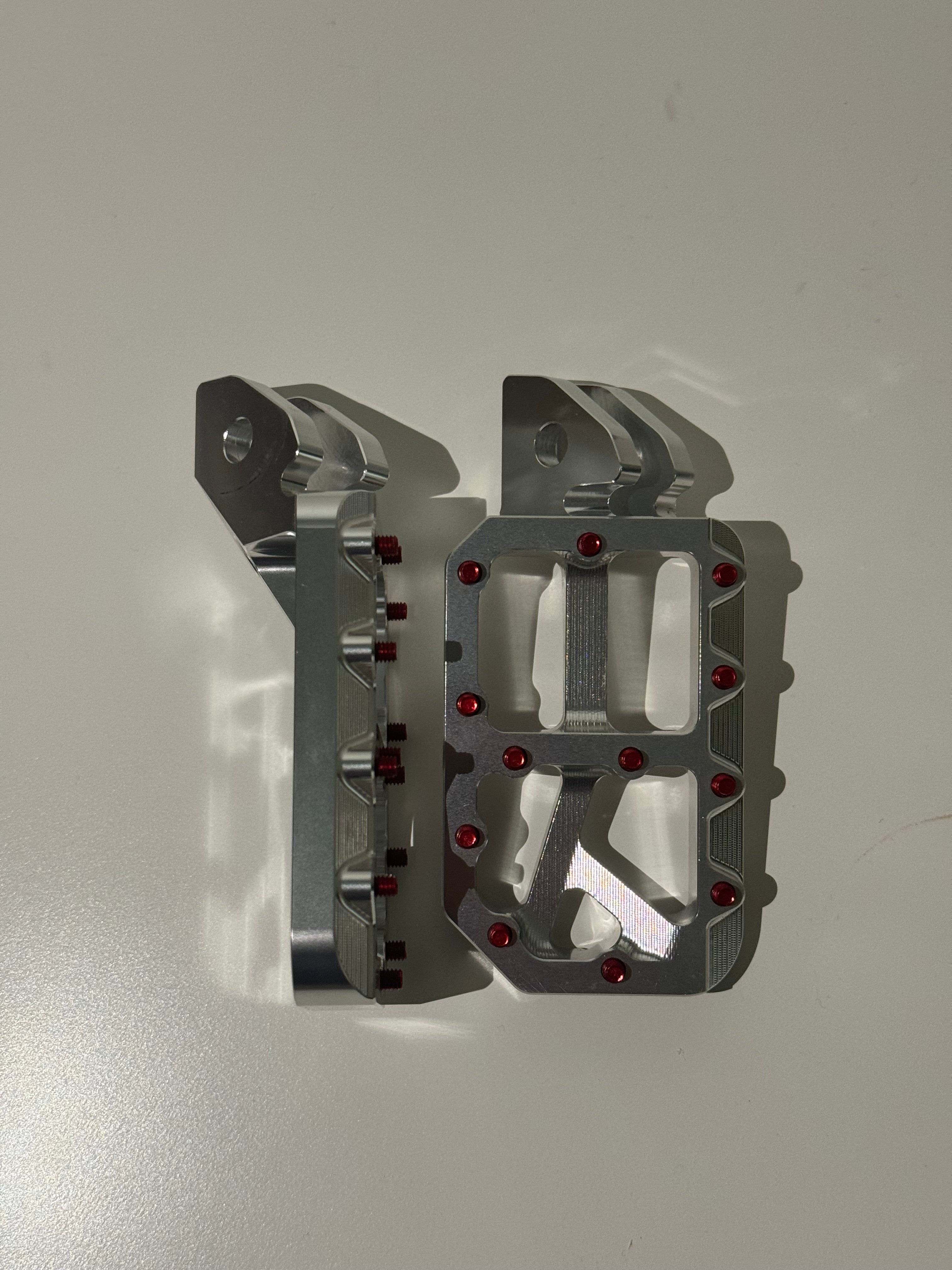 Mxp foot pegs 3 week pre order