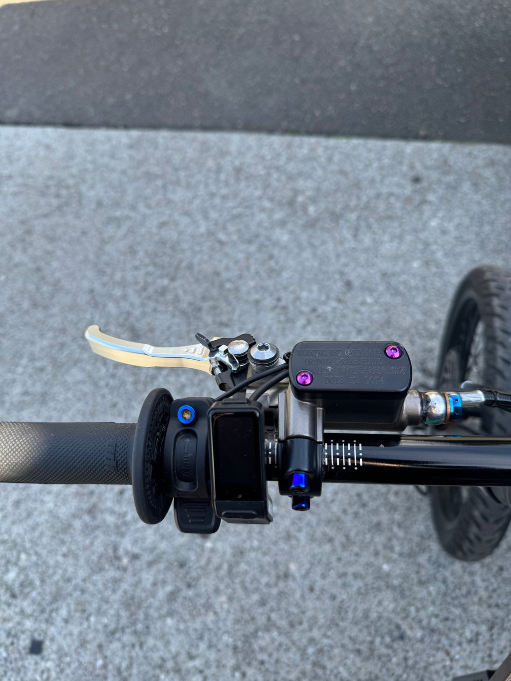 Titanium brake reservoir cap bolts