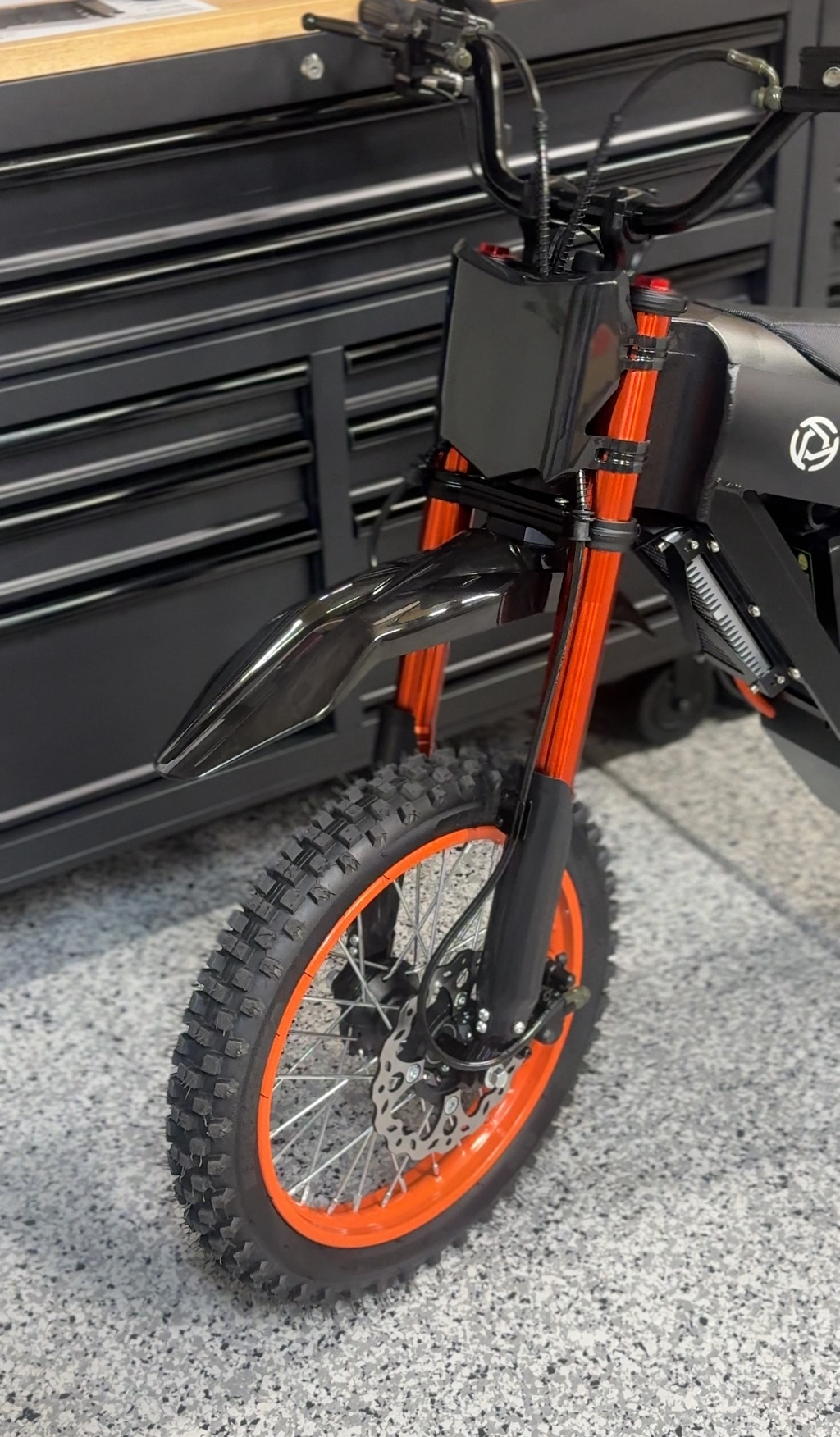 Tuttio / Yozma Surron Front Fender Kit